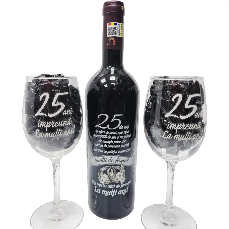 25 de ani aniversare, suport din metal cu sticla vin personalizata cu mesaj si 2 pahare personalizate 25 de ani impreuna